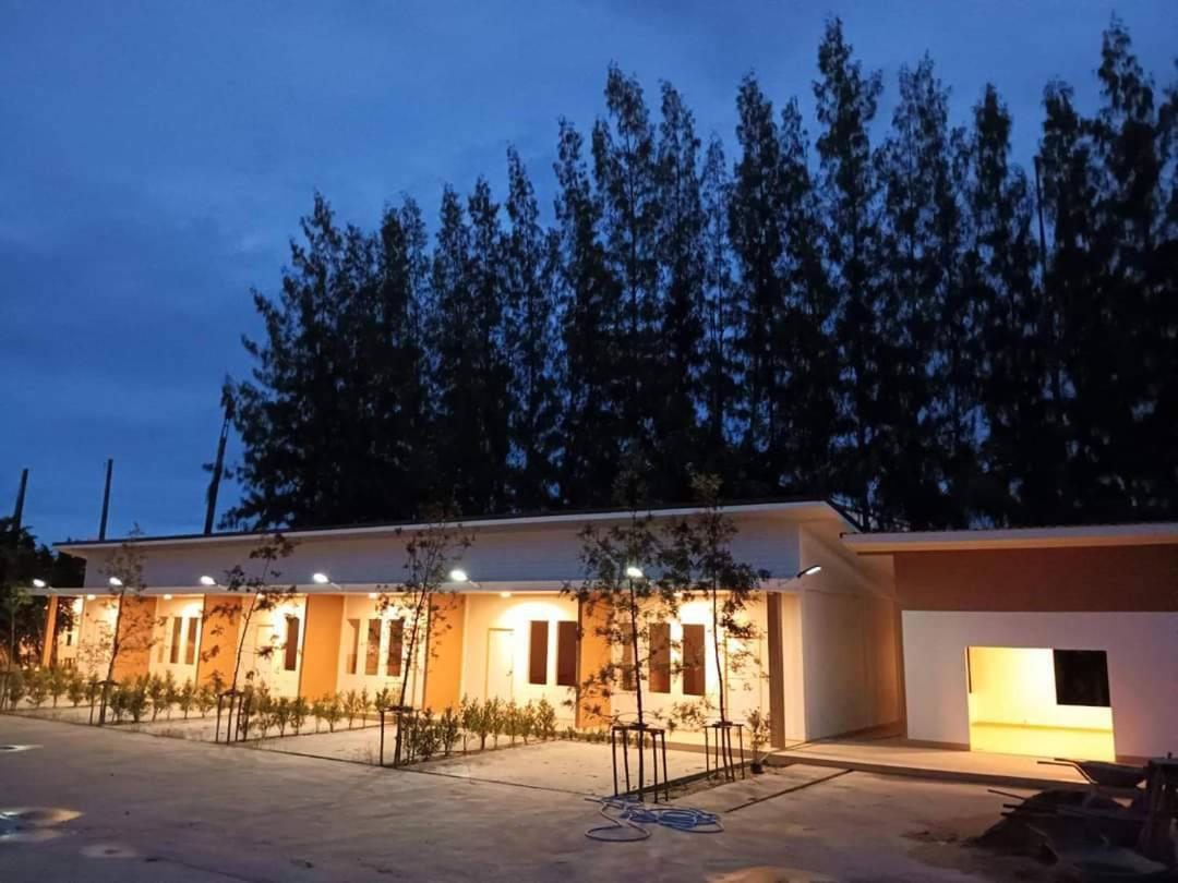 Three Bays Resort Prachuap Khiri Khan Exterior foto