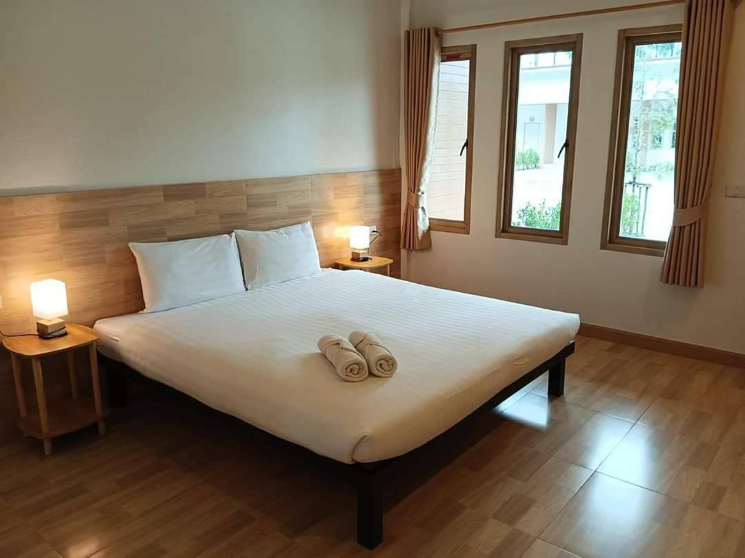 Three Bays Resort Prachuap Khiri Khan Exterior foto